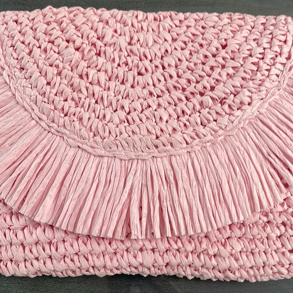 Beyond the Beach Raffia clutch - Picture 3 of 14